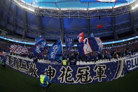 ”年轻人不想被教育，他们想被共情。